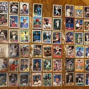 Massive 200+ cards Vintage 80s 90s Baseball MLB Cards Collectible Sports Memorab